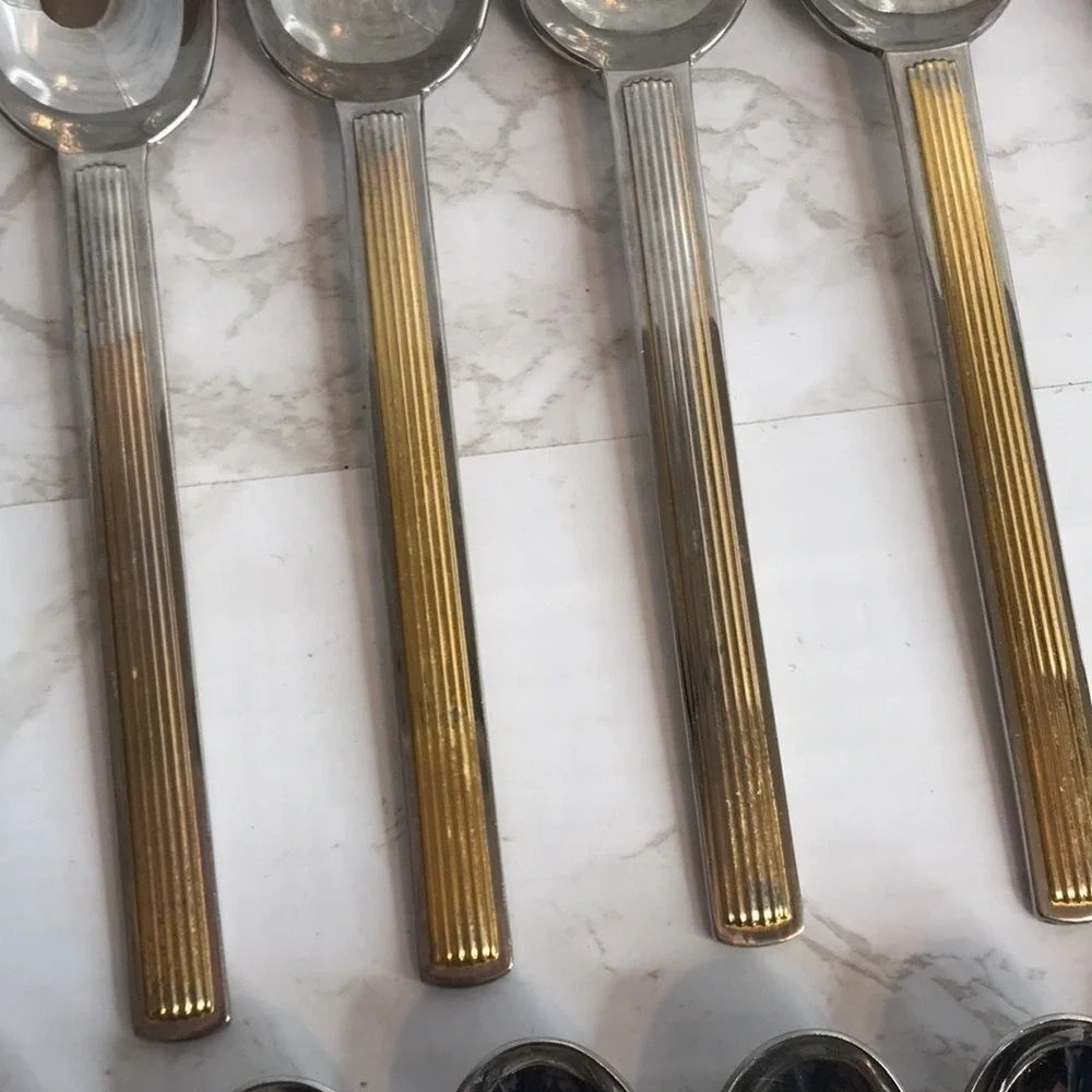 Reed & Barton Apollo Gold 18/8 Stainless Flatware 30 Piece Set Silverware